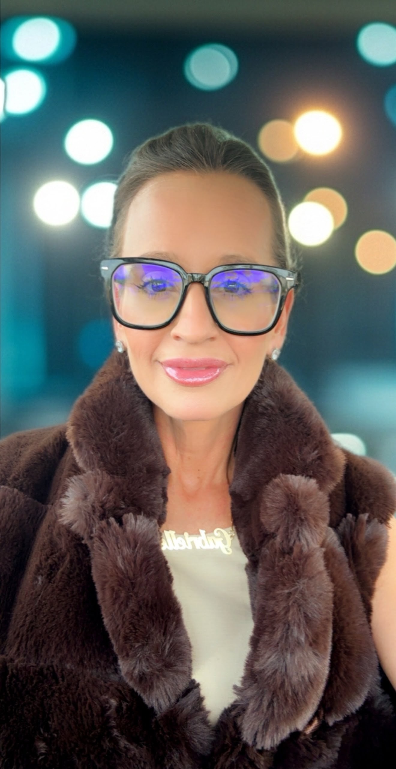 Gabby Holcomb - Shoreline Real Estate